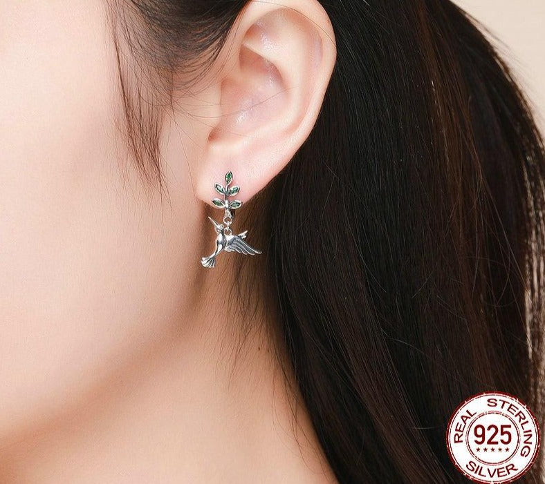 Flying Hummingbird Jewelry Set
