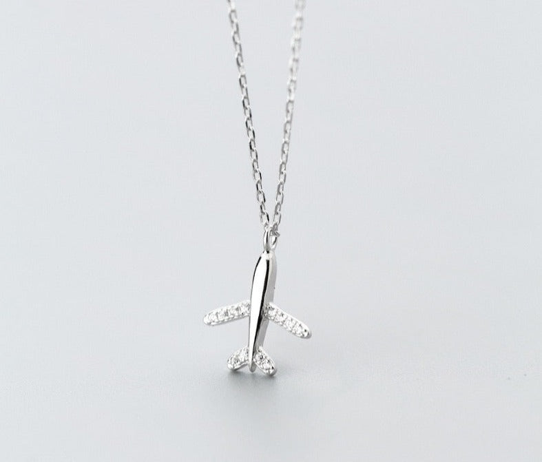 Silver Airplane necklace by Style's Bug - Style's Bug