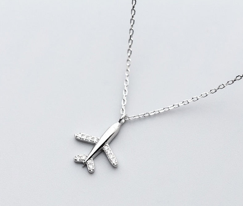 Silver Airplane necklace by Style's Bug - Style's Bug