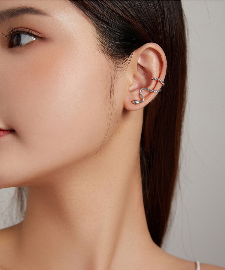 Green eyed Snake ear clip by Style's Bug - Style's Bug