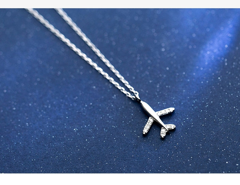 Silver Airplane necklace by Style's Bug - Style's Bug
