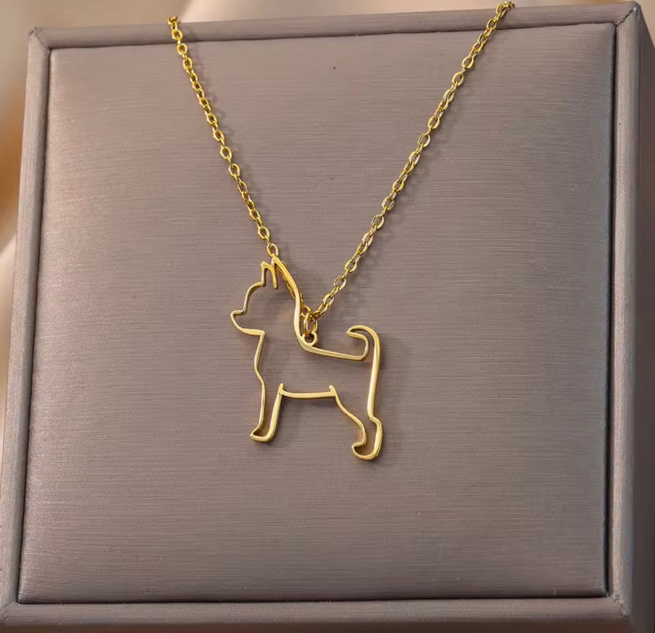 The Chihuahua Necklace
