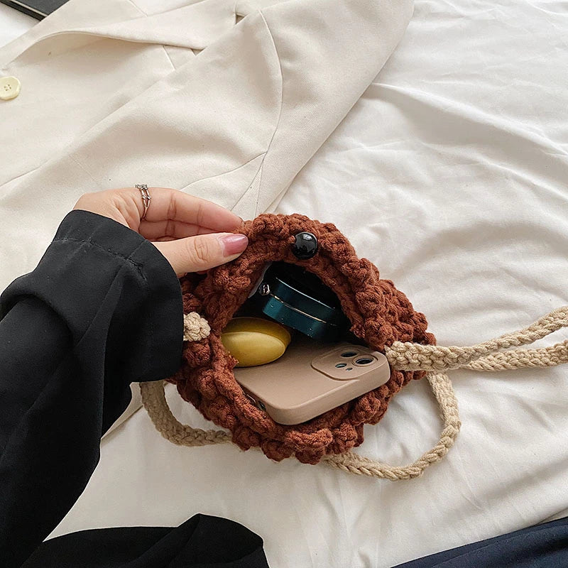 Hedgehog Woven Shoulder Bag