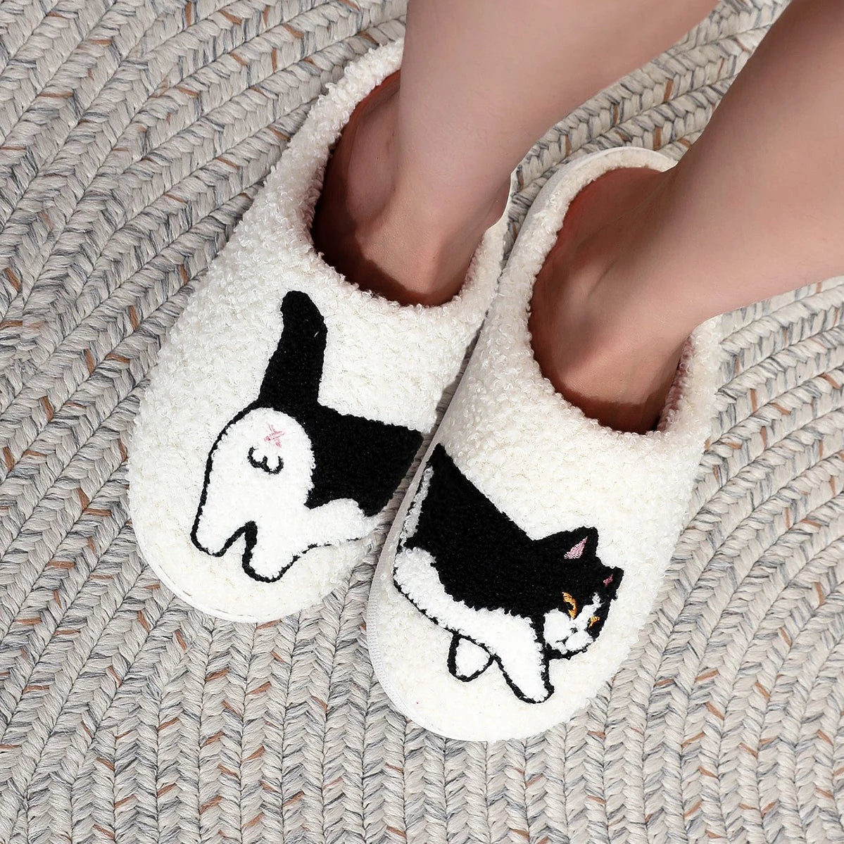 Cozy Tuxedo Cat Indoor Slippers – Style's Bug