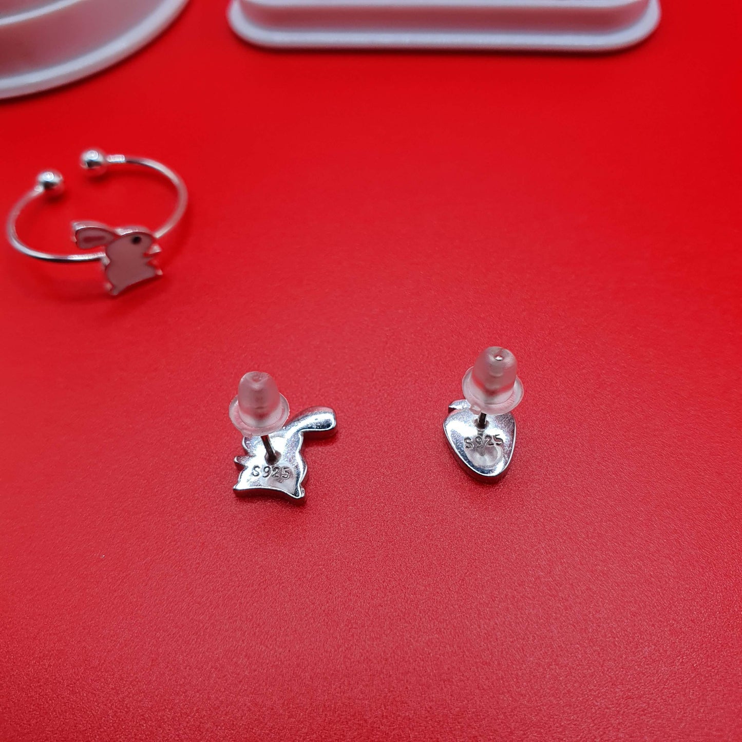 Rabbit Runway Bliss ring