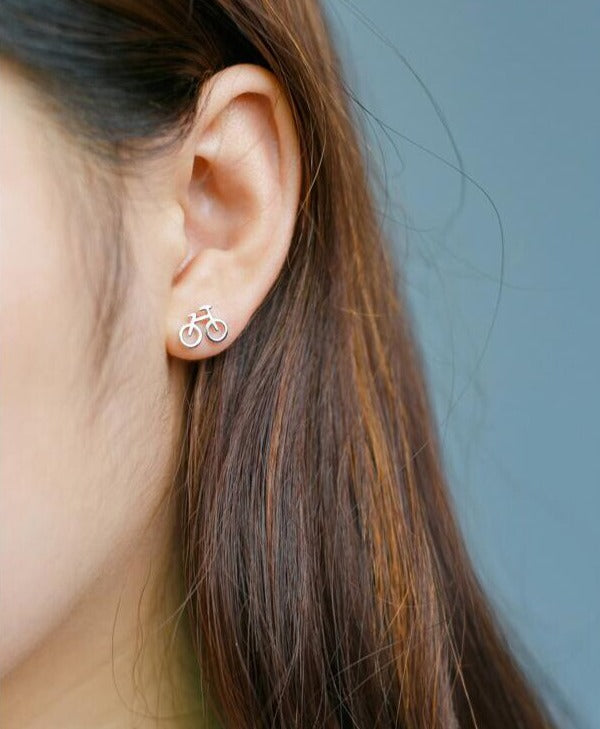 "Silver Bicycles" earrings by Style's Bug - Style's Bug