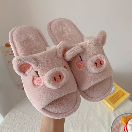 Comfy Pig slippers - Style's Bug