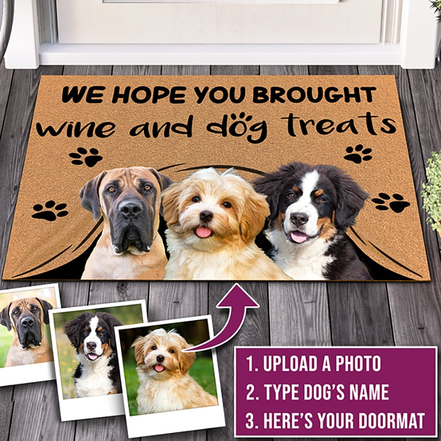 PAWsonalized pet Doormats by Style's Bug - Style's Bug 3 or more dogs - We hope you brought wine & dog treats / 45x70cm